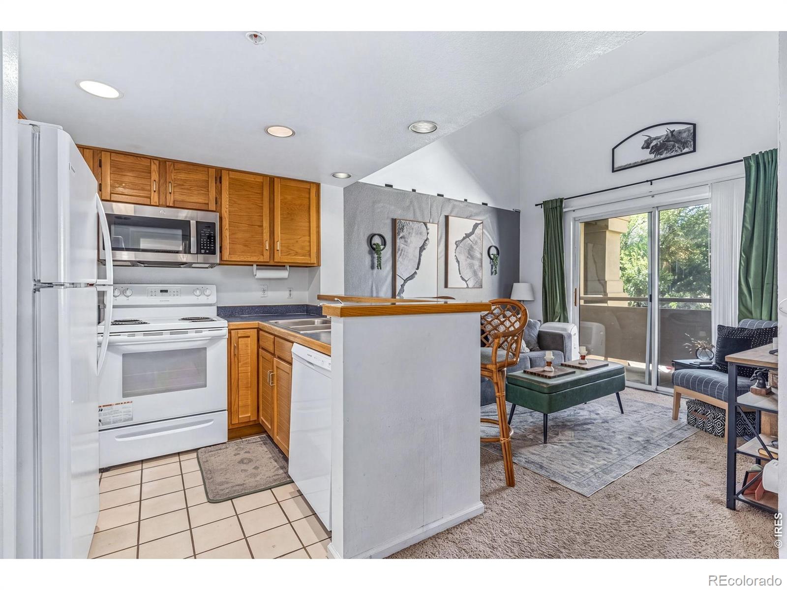 MLS Image #3 for 935  broadway ,boulder, Colorado