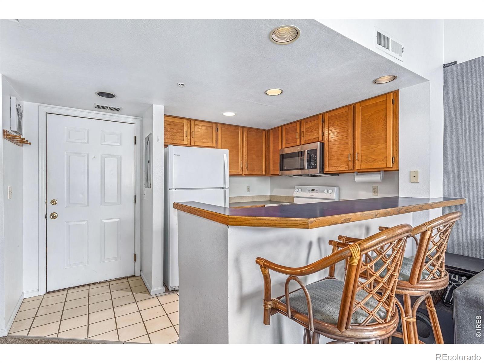 MLS Image #6 for 935  broadway ,boulder, Colorado