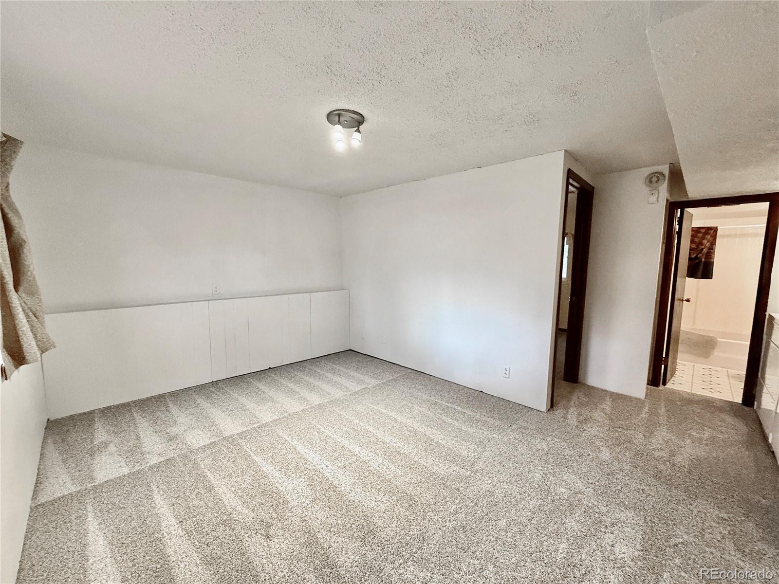MLS Image #18 for 1951 e 81st place,denver, Colorado