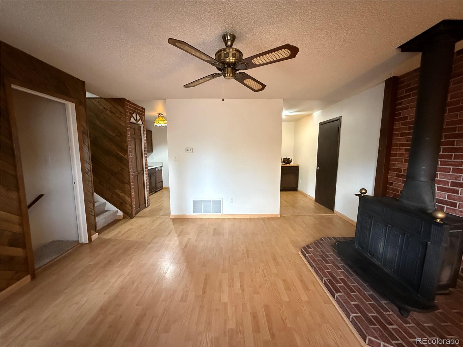 MLS Image #5 for 1951 e 81st place,denver, Colorado