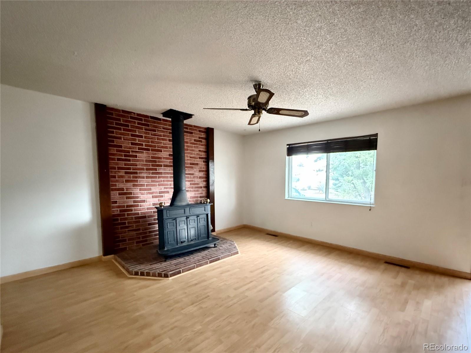 MLS Image #6 for 1951 e 81st place,denver, Colorado