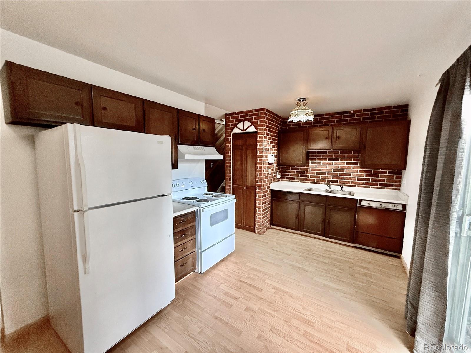 MLS Image #7 for 1951 e 81st place,denver, Colorado