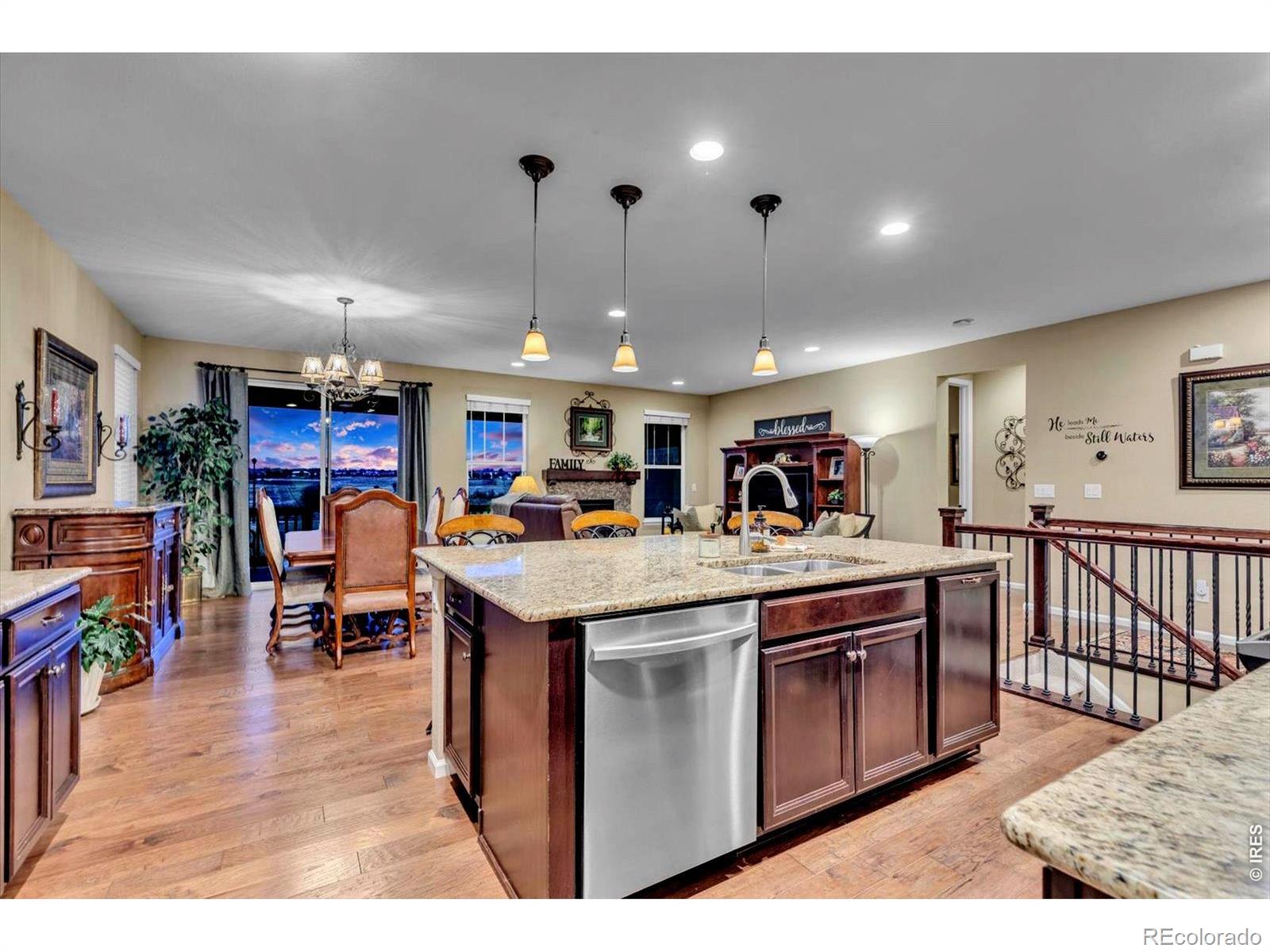 MLS Image #12 for 15912  st paul street,thornton, Colorado