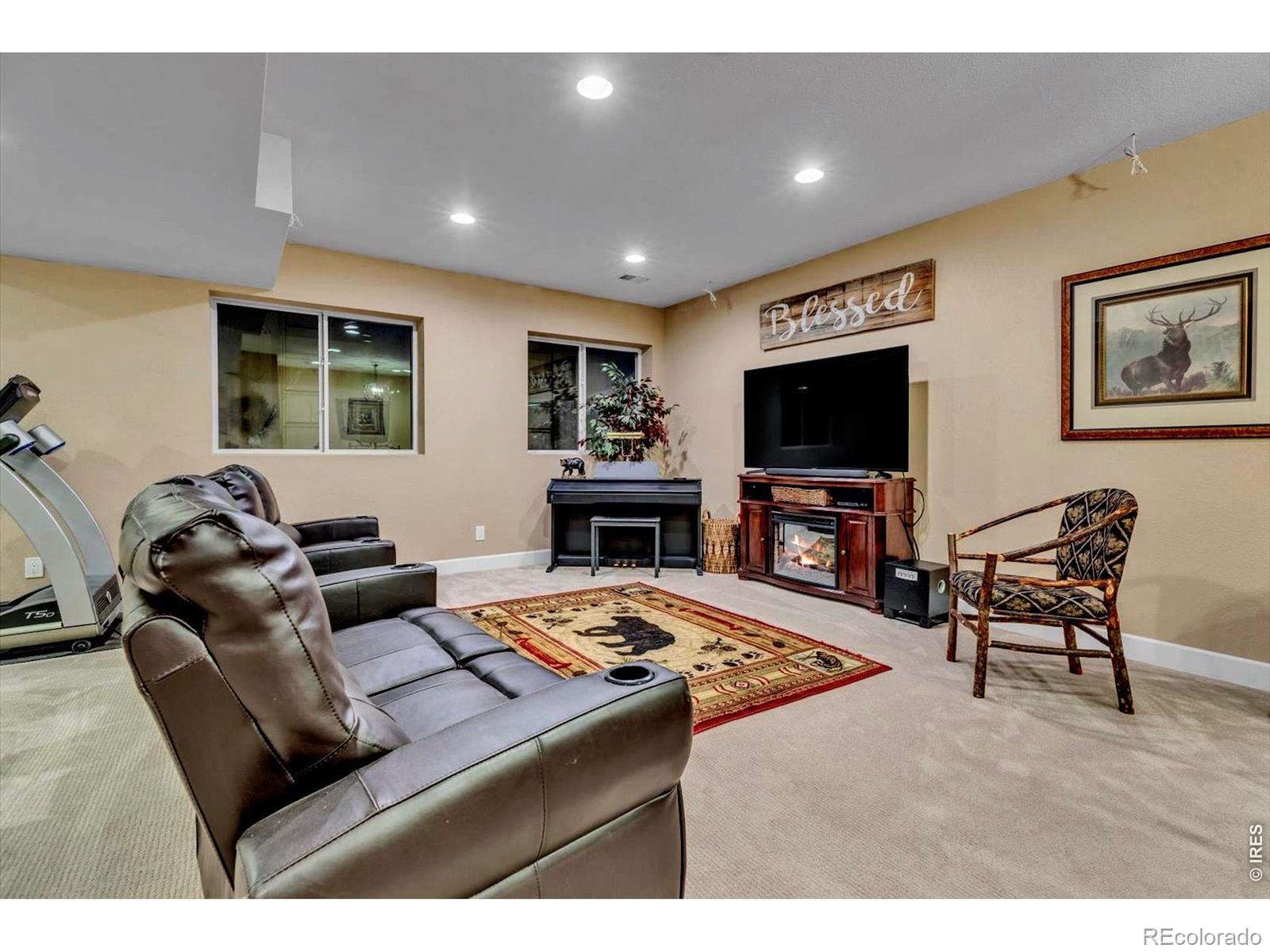MLS Image #22 for 15912  st paul street,thornton, Colorado