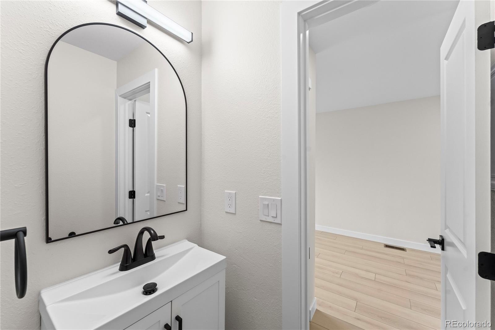 MLS Image #14 for 3176  starlight circle,colorado springs, Colorado