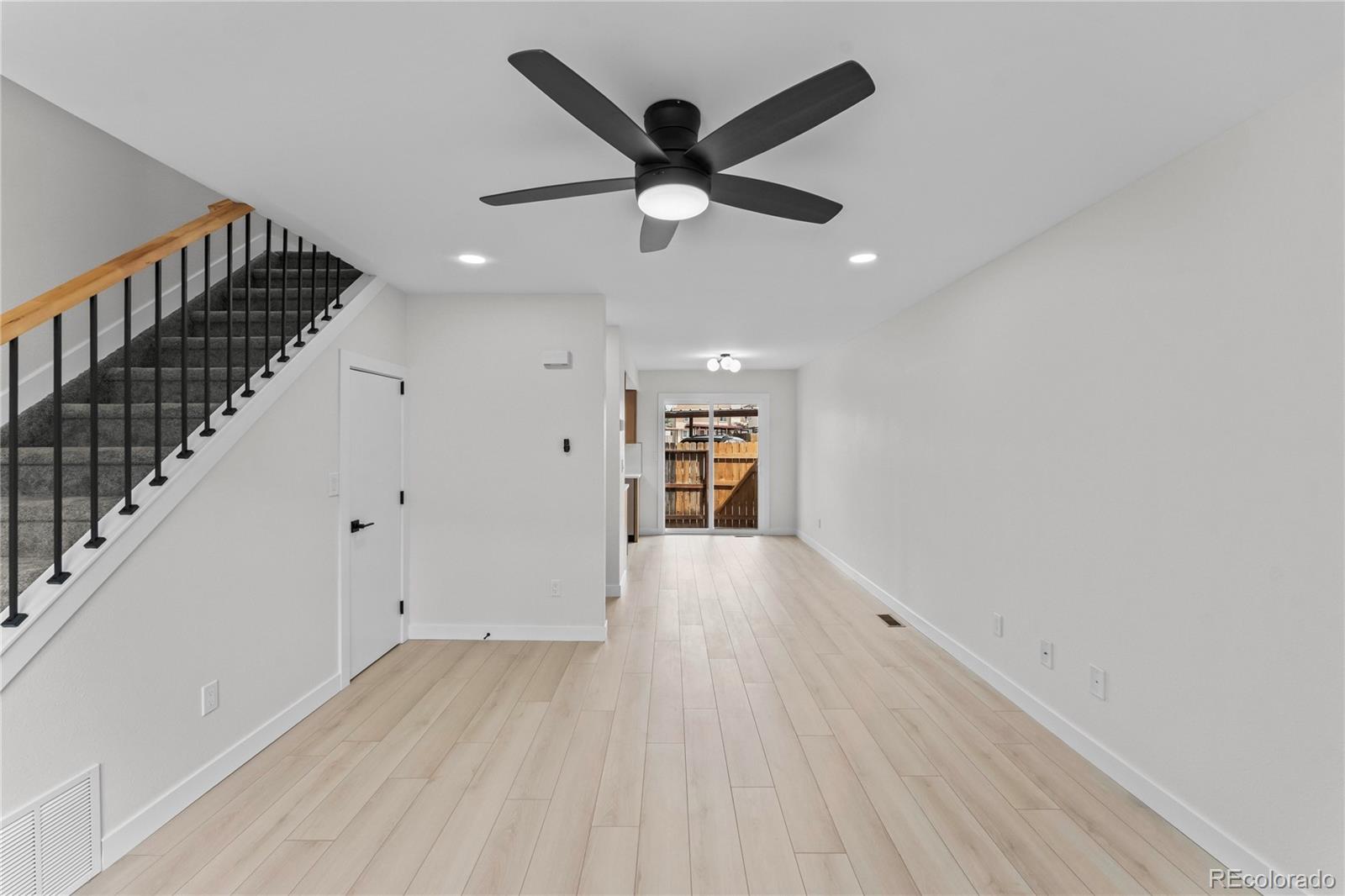MLS Image #4 for 3176  starlight circle,colorado springs, Colorado