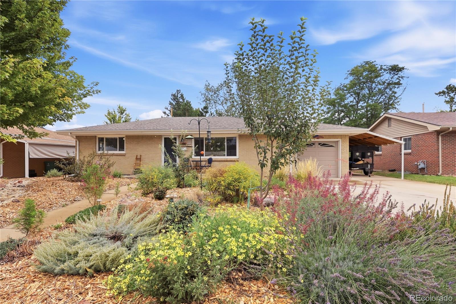 MLS Image #10 for 1990 s stuart street,denver, Colorado