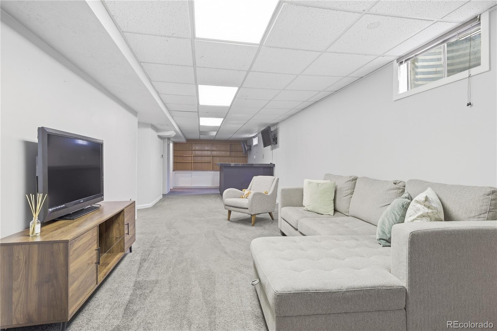 MLS Image #35 for 1990 s stuart street,denver, Colorado