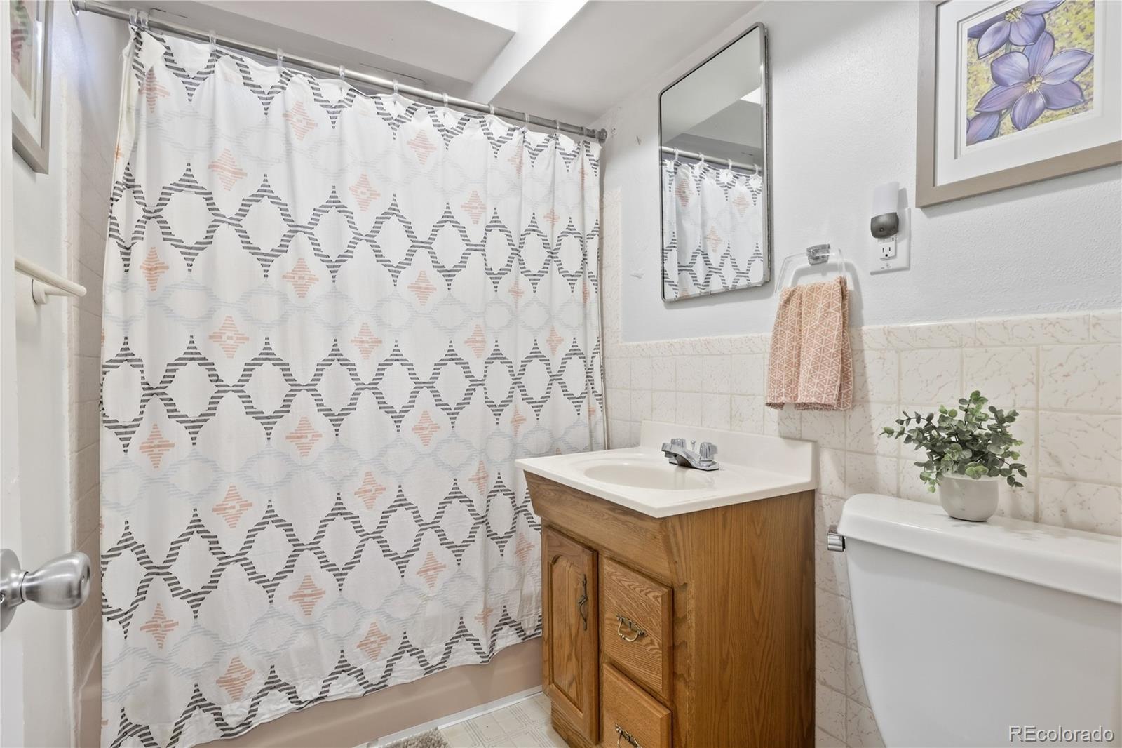 MLS Image #37 for 1990 s stuart street,denver, Colorado