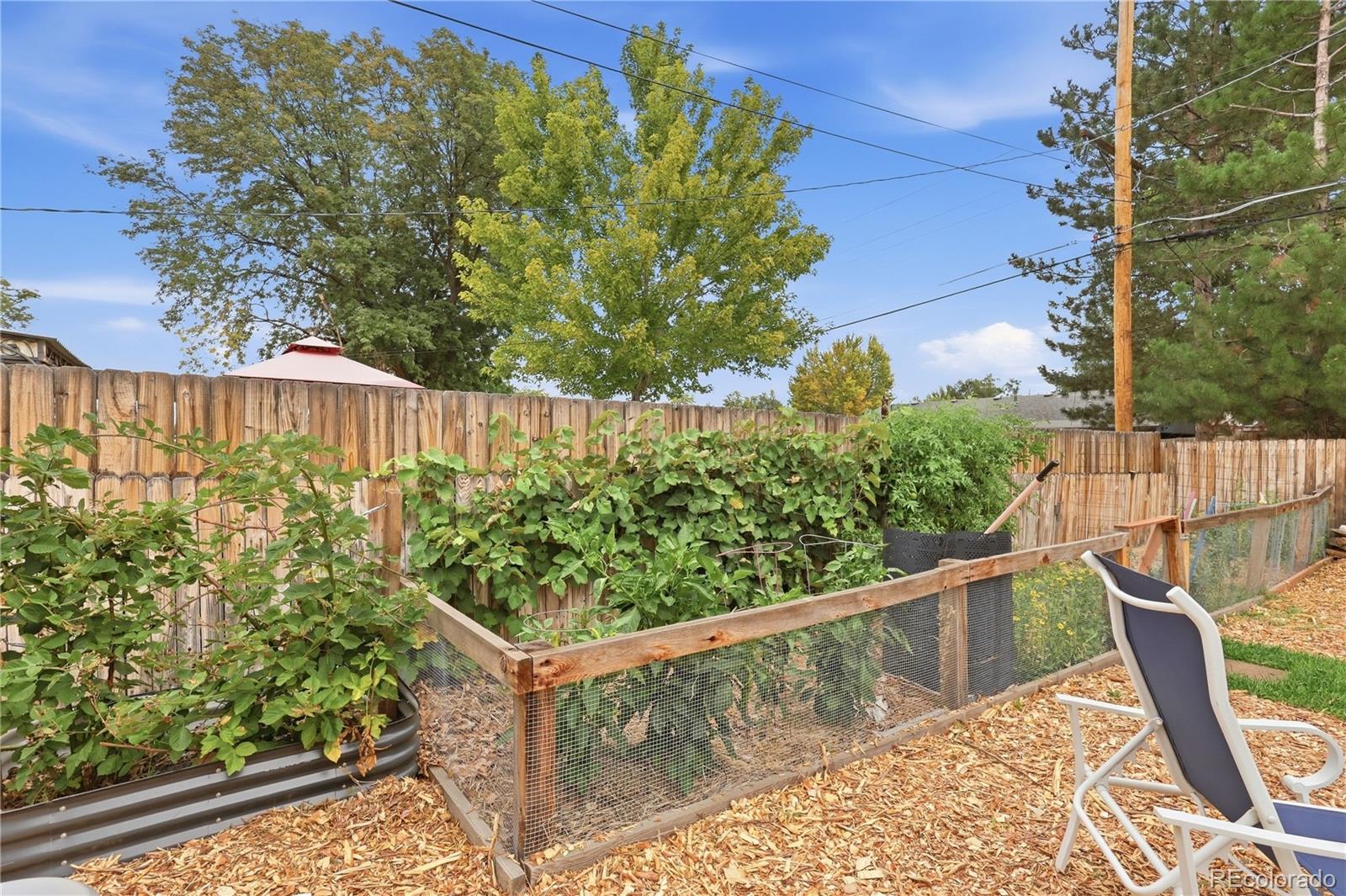 MLS Image #9 for 1990 s stuart street,denver, Colorado