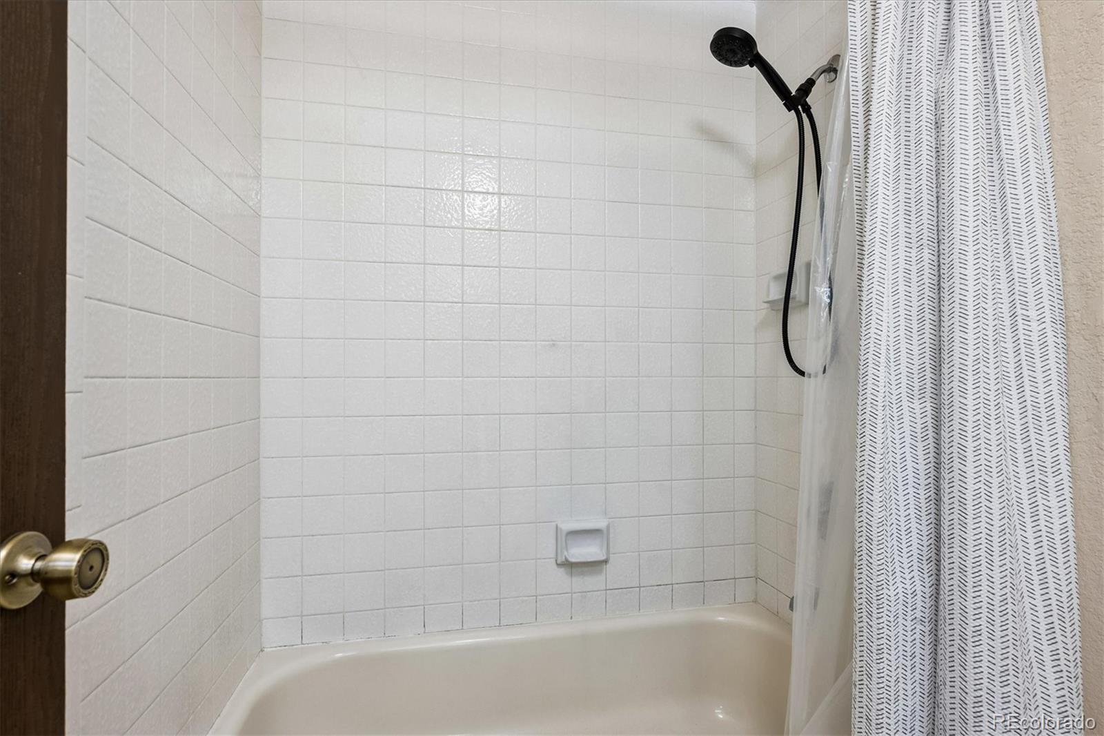 MLS Image #28 for 19495 e floyd avenue,aurora, Colorado