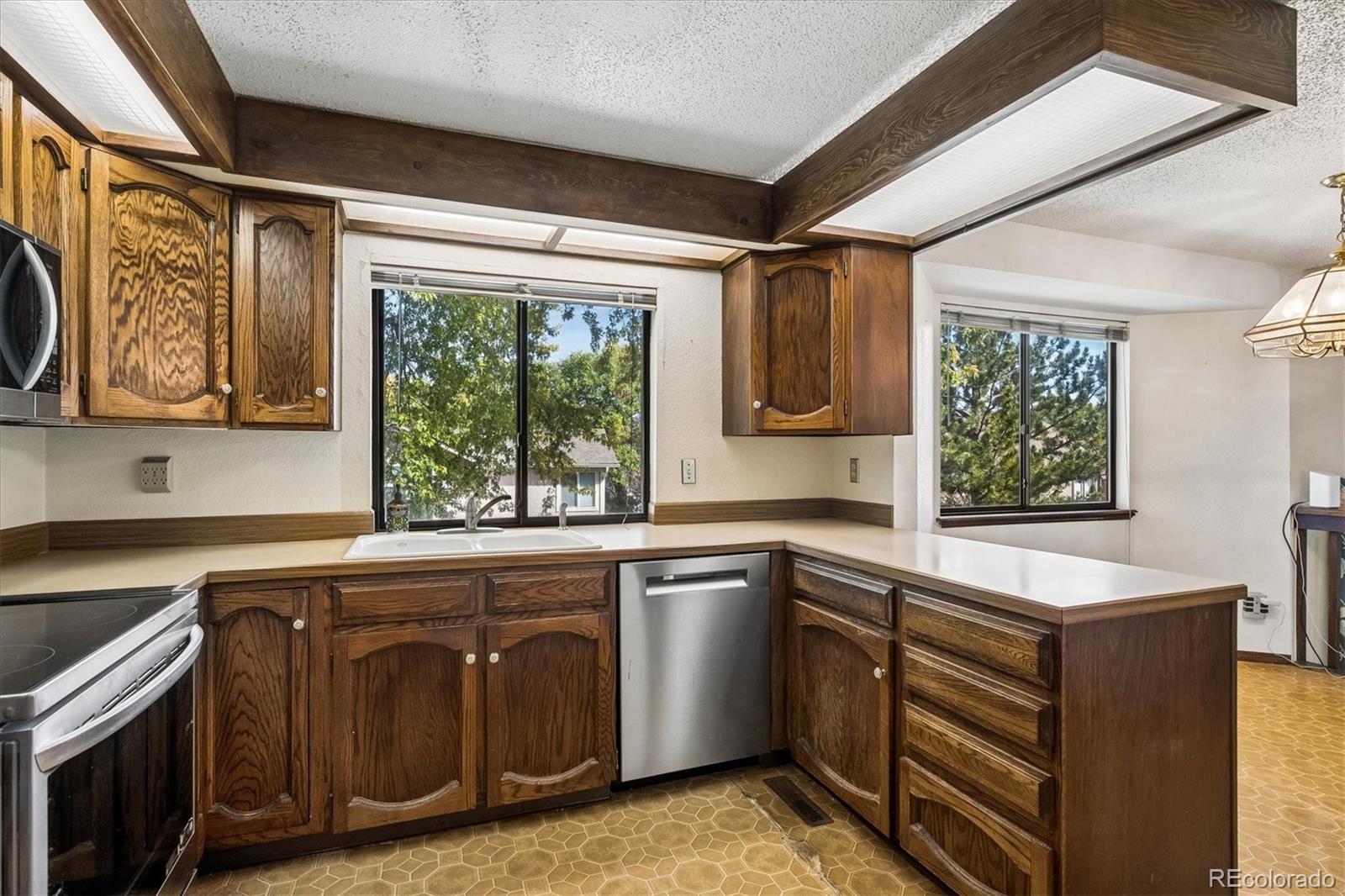 MLS Image #9 for 19495 e floyd avenue,aurora, Colorado