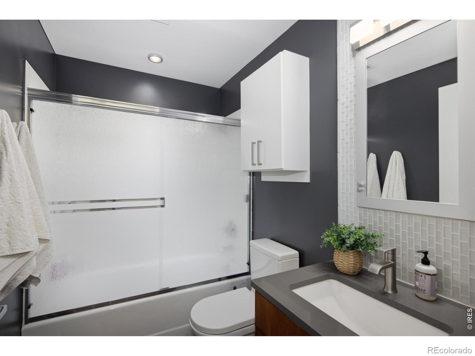 MLS Image #29 for 1690  bassett street,denver, Colorado