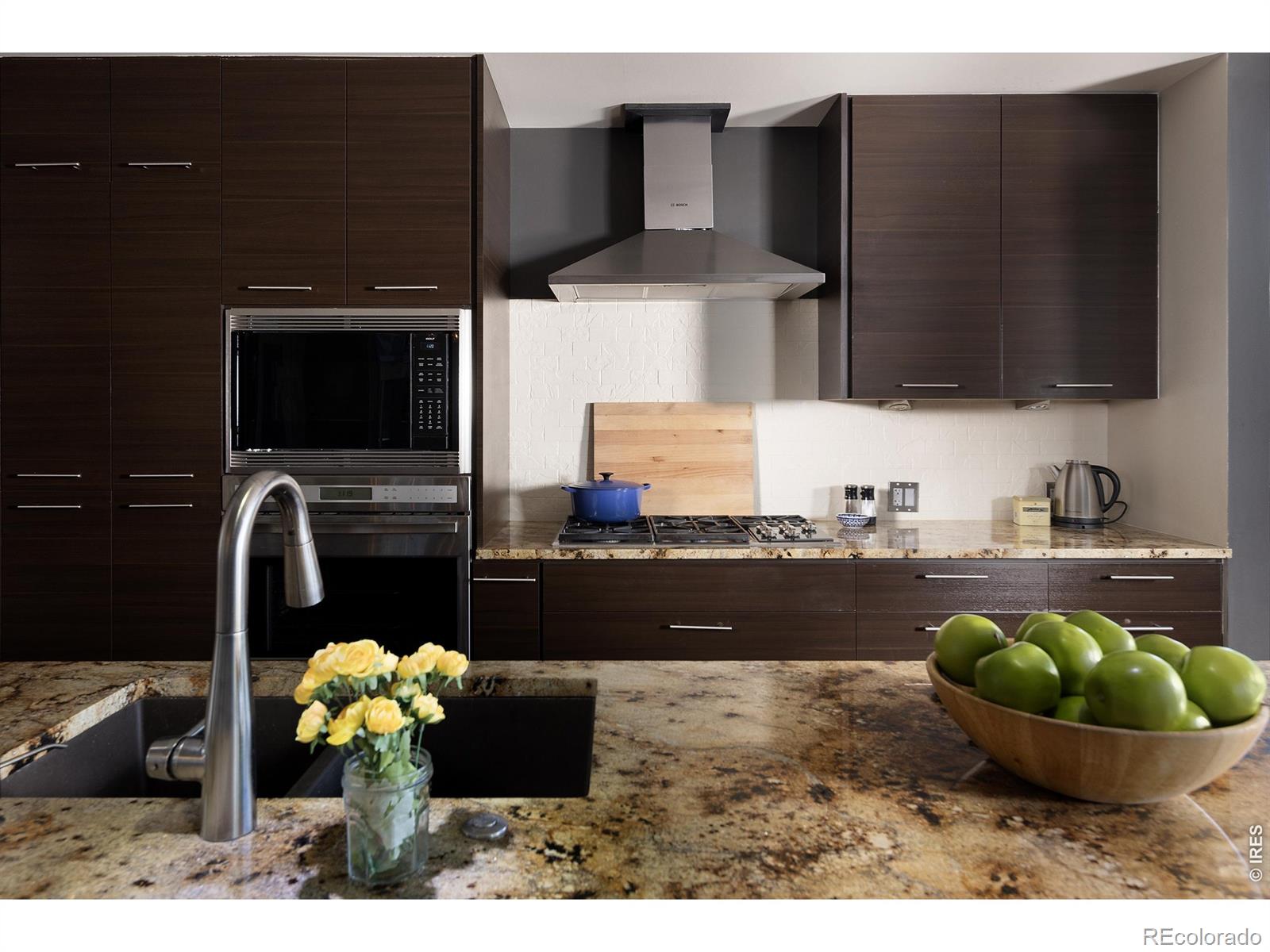 MLS Image #7 for 1690  bassett street,denver, Colorado