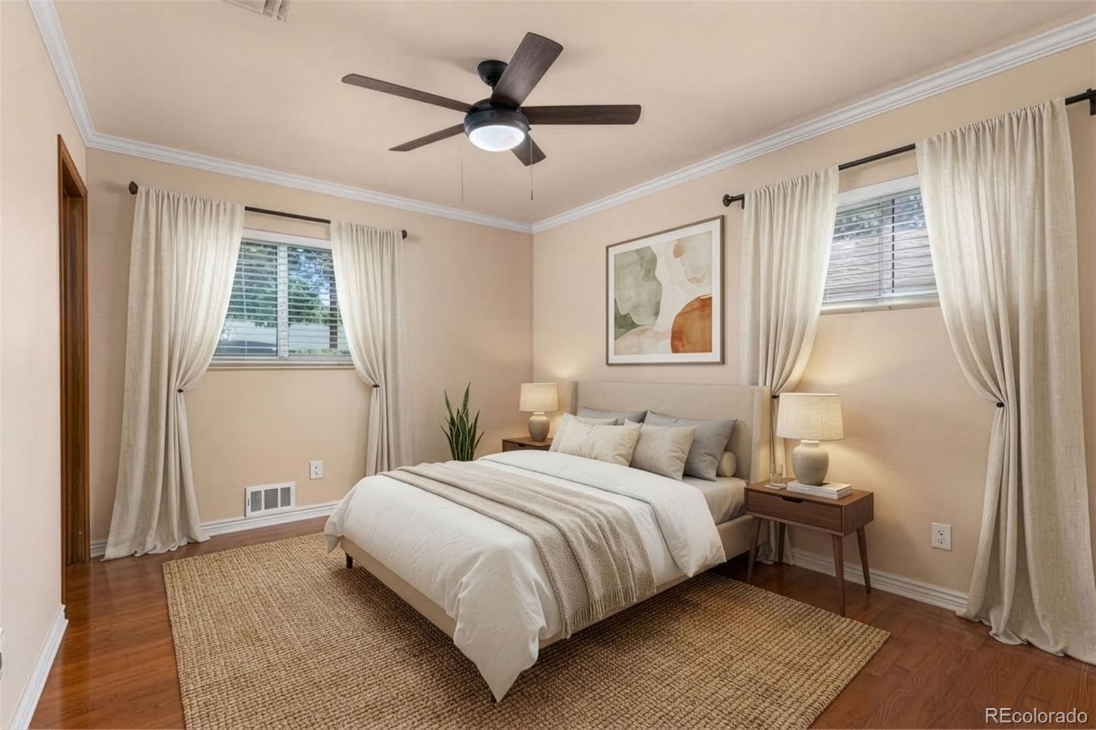 MLS Image #12 for 3064 s zurich court,denver, Colorado