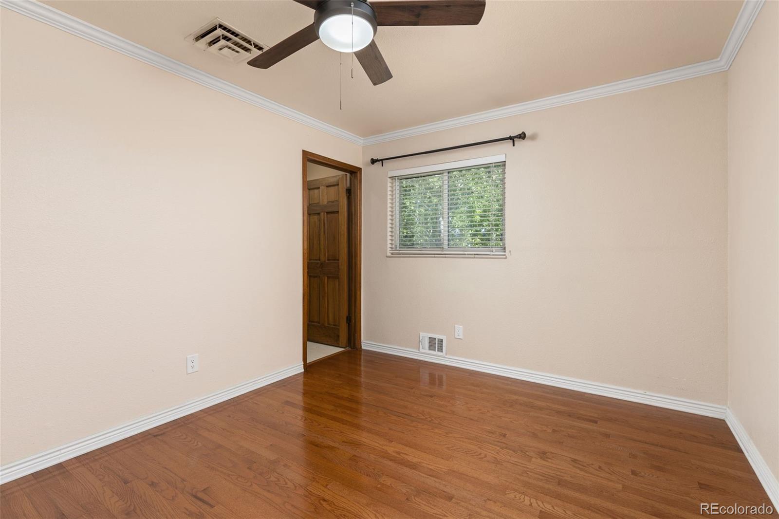 MLS Image #14 for 3064 s zurich court,denver, Colorado