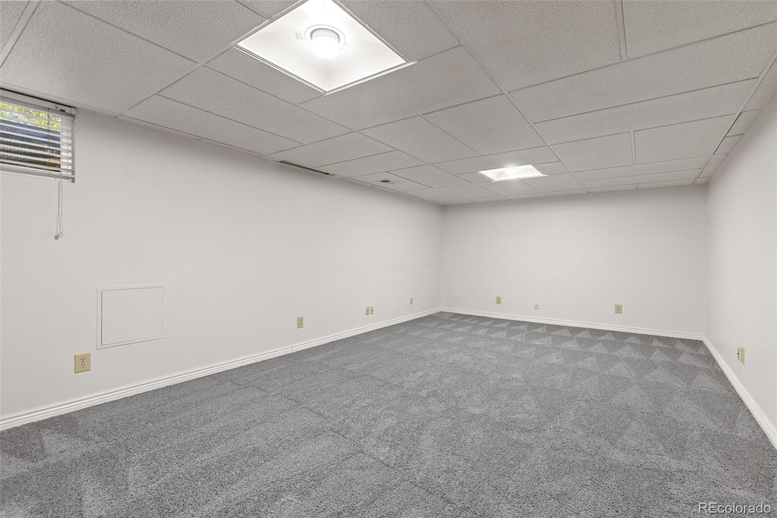 MLS Image #21 for 3064 s zurich court,denver, Colorado