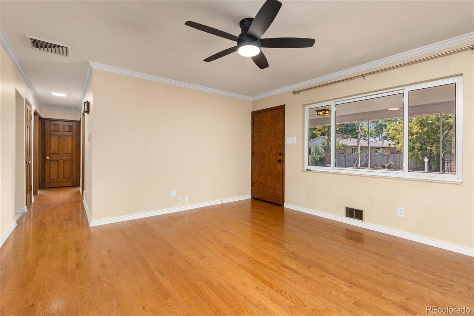 MLS Image #6 for 3064 s zurich court,denver, Colorado