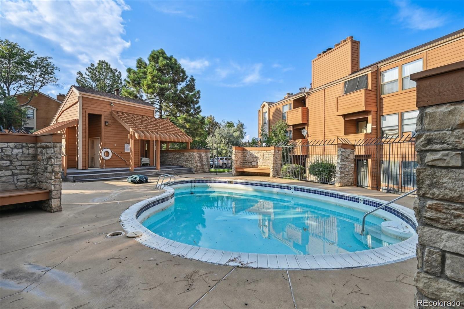 MLS Image #3 for 4274 s salida way,aurora, Colorado