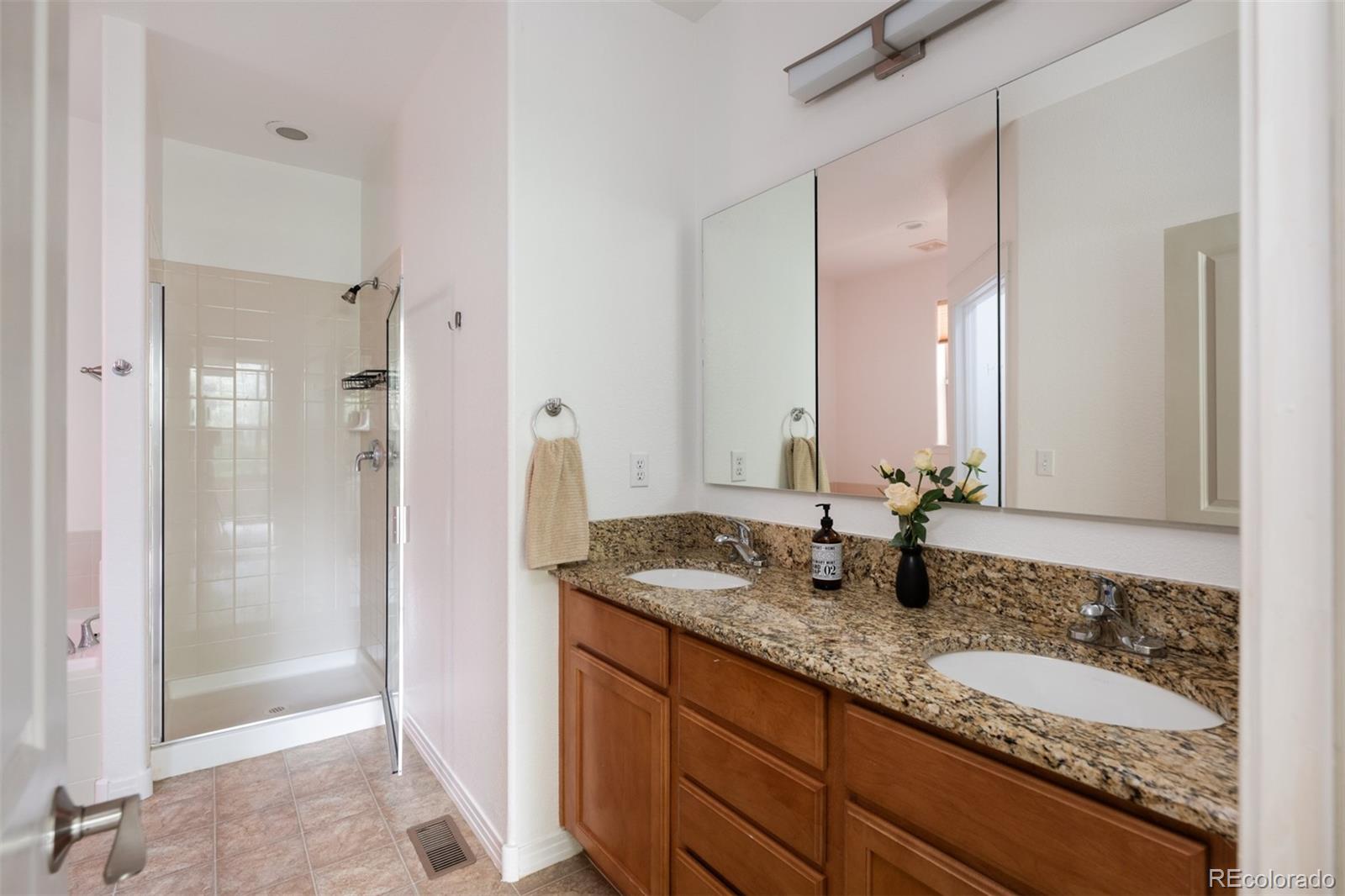 MLS Image #27 for 2666  emporia street,denver, Colorado