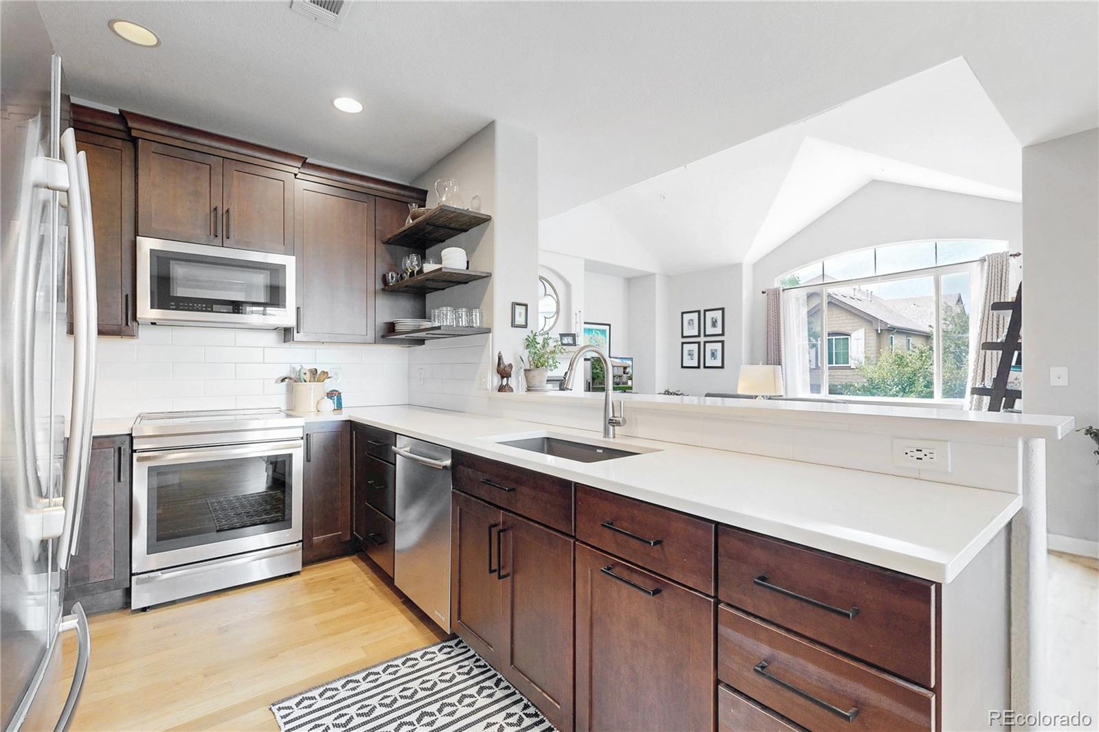 MLS Image #9 for 9956 w jewell avenue,lakewood, Colorado