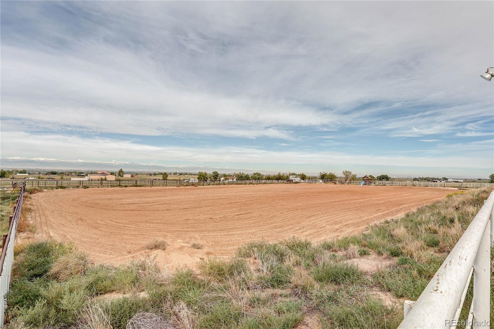 MLS Image #14 for 15721  county road 10 ,fort lupton, Colorado