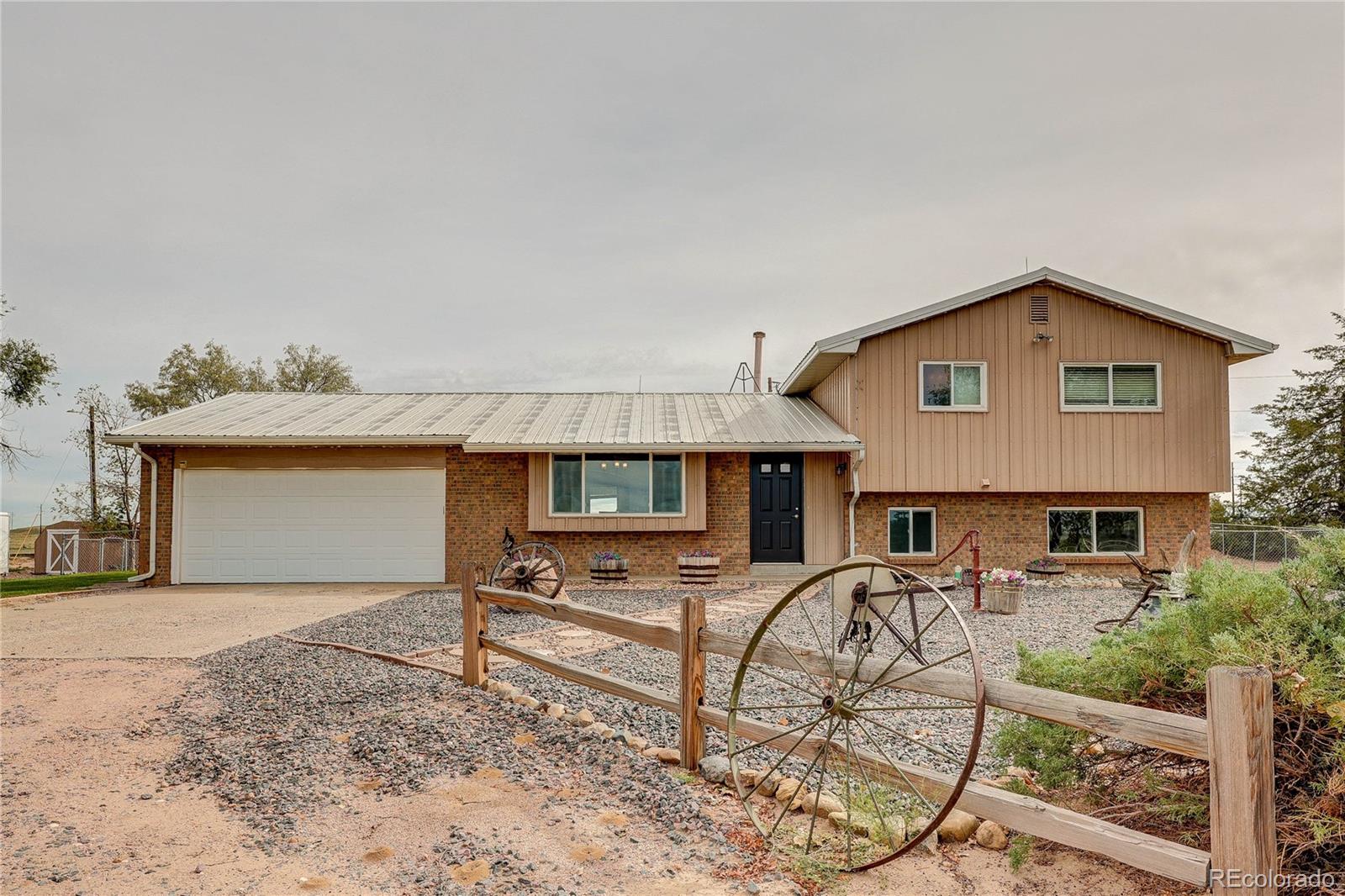 MLS Image #15 for 15721  county road 10 ,fort lupton, Colorado
