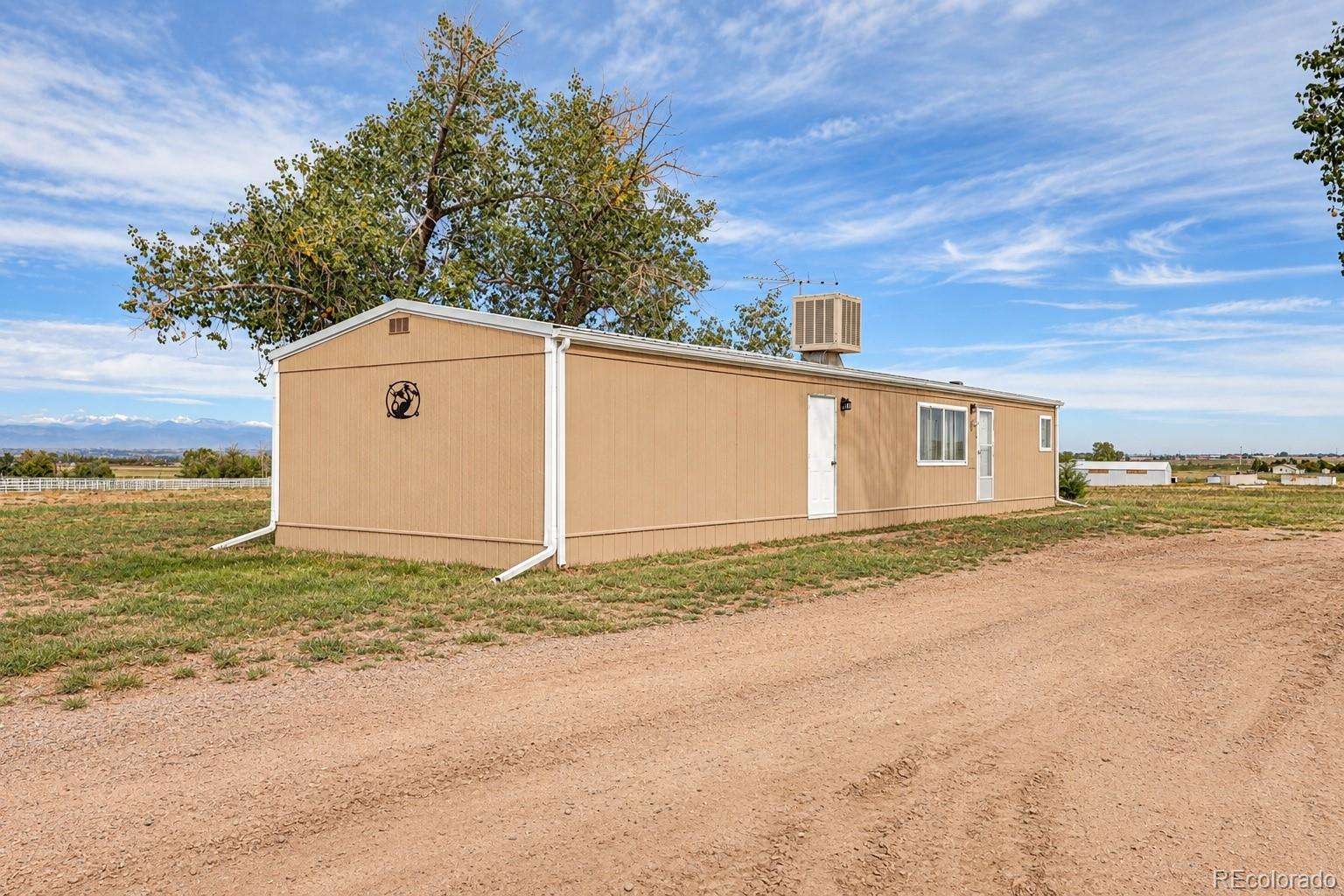MLS Image #40 for 15721  county road 10 ,fort lupton, Colorado