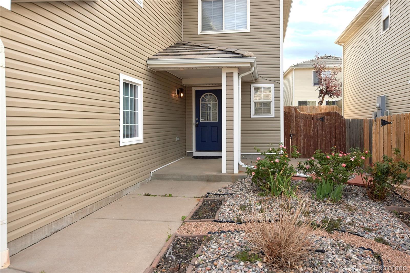 MLS Image #2 for 20764 e 39th avenue,denver, Colorado
