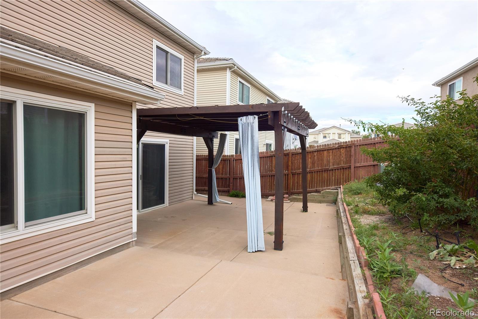 MLS Image #38 for 20764 e 39th avenue,denver, Colorado