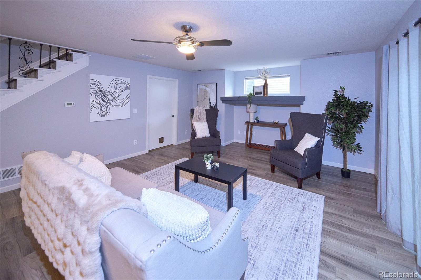 MLS Image #4 for 20764 e 39th avenue,denver, Colorado