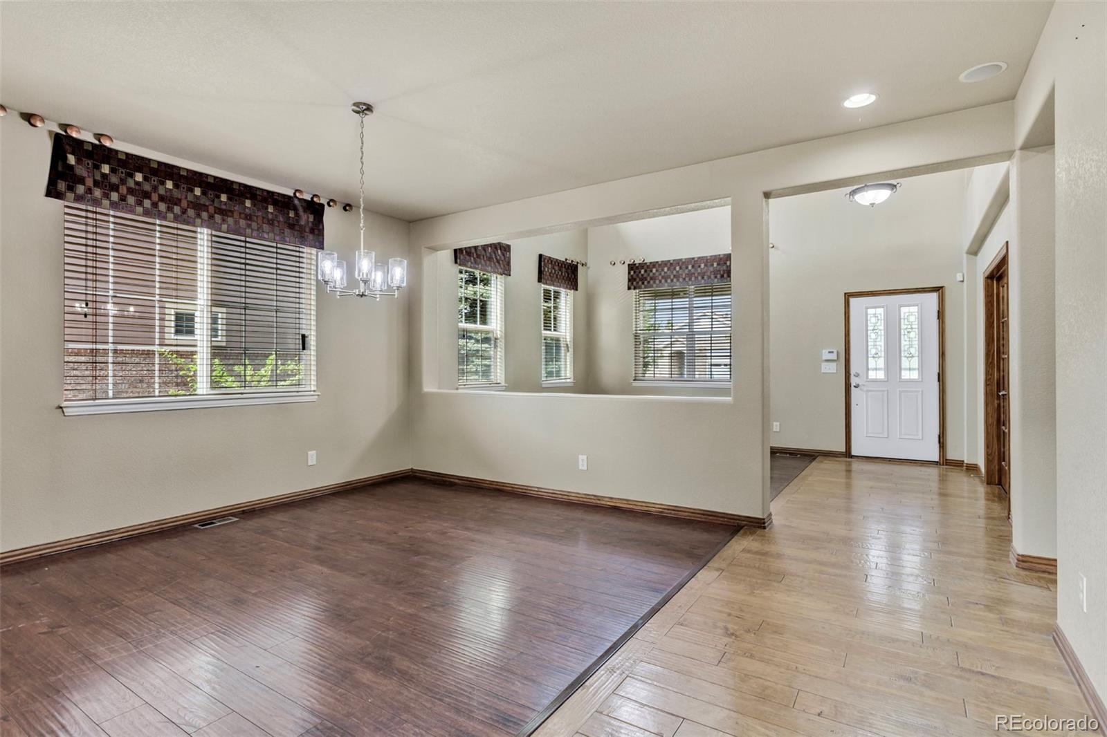 MLS Image #5 for 19642 e 63rd drive,aurora, Colorado