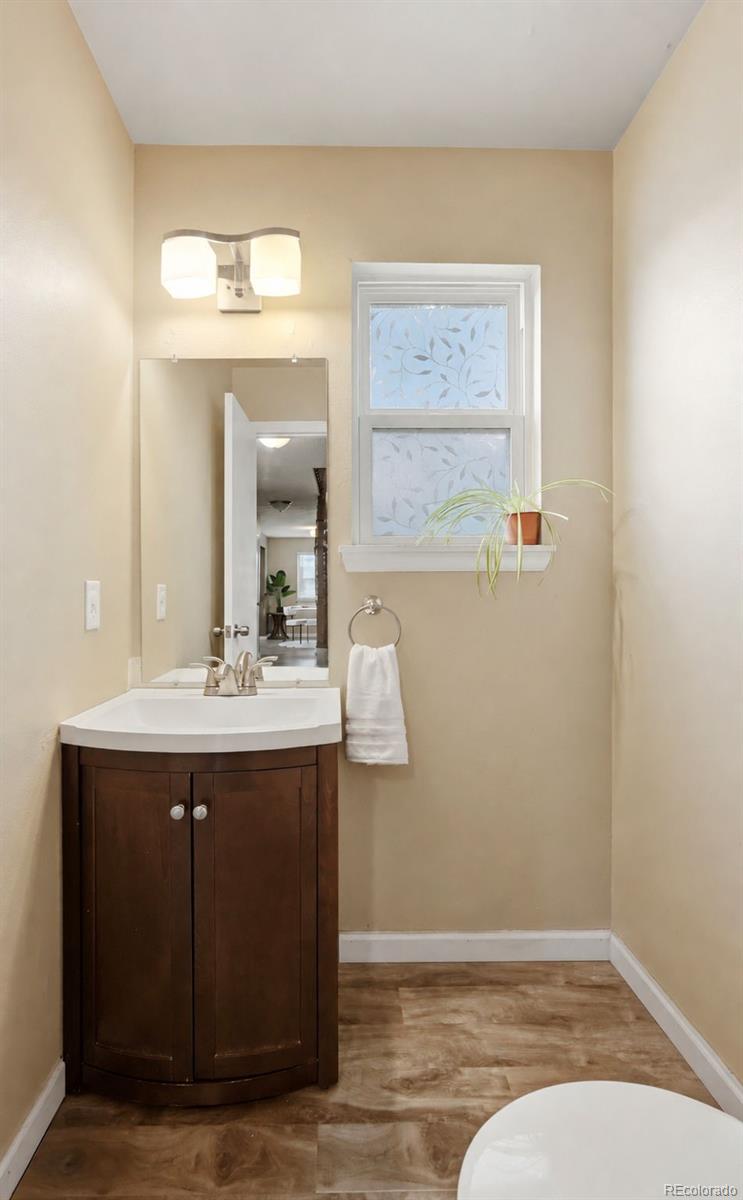 MLS Image #10 for 1060  downing way,denver, Colorado