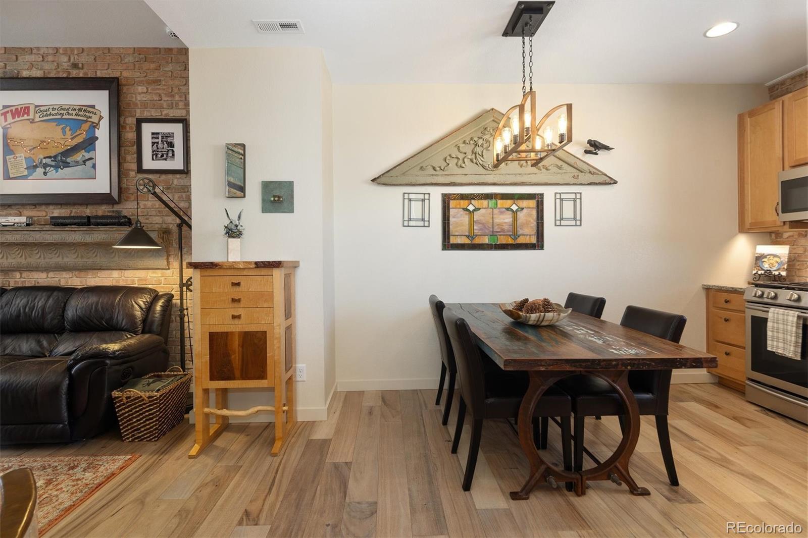 MLS Image #14 for 8256 e 24th drive,denver, Colorado