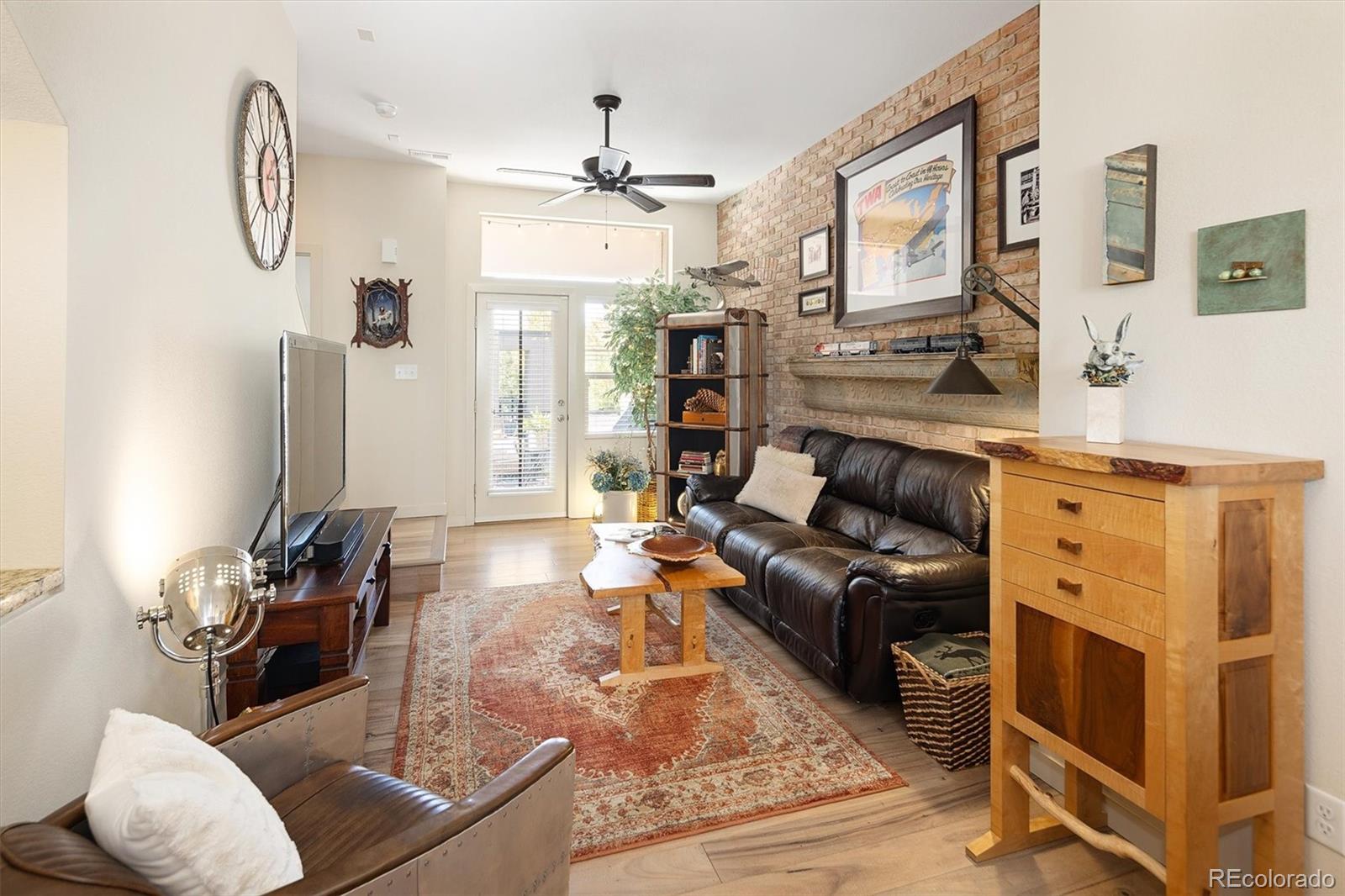 MLS Image #16 for 8256 e 24th drive,denver, Colorado