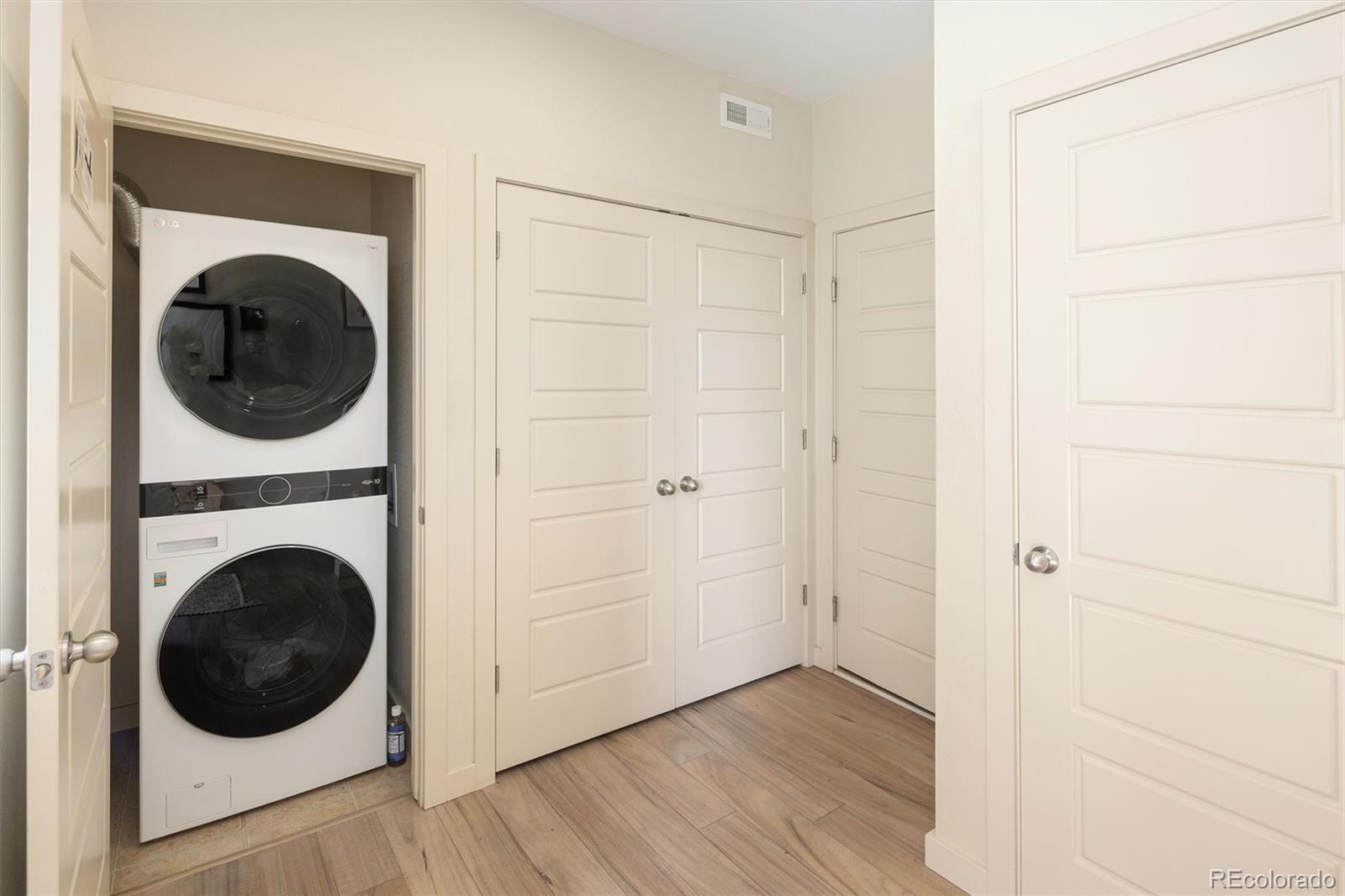 MLS Image #6 for 8256 e 24th drive,denver, Colorado