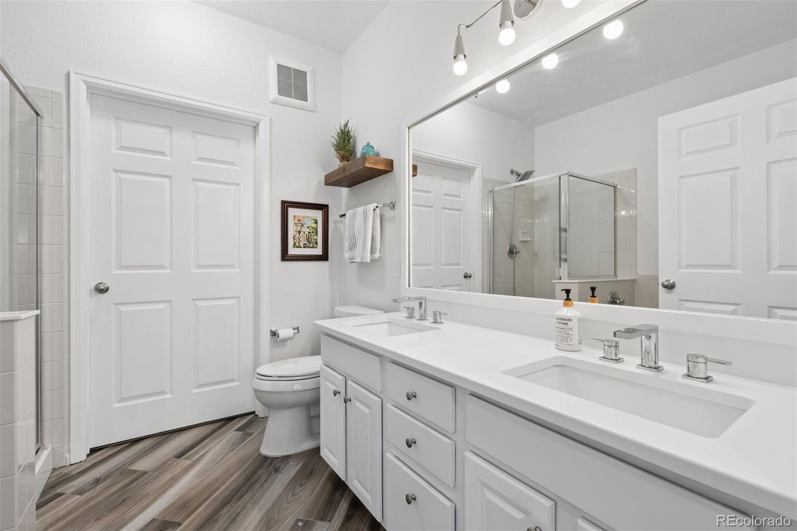 MLS Image #18 for 9633 e 5th avenue,denver, Colorado