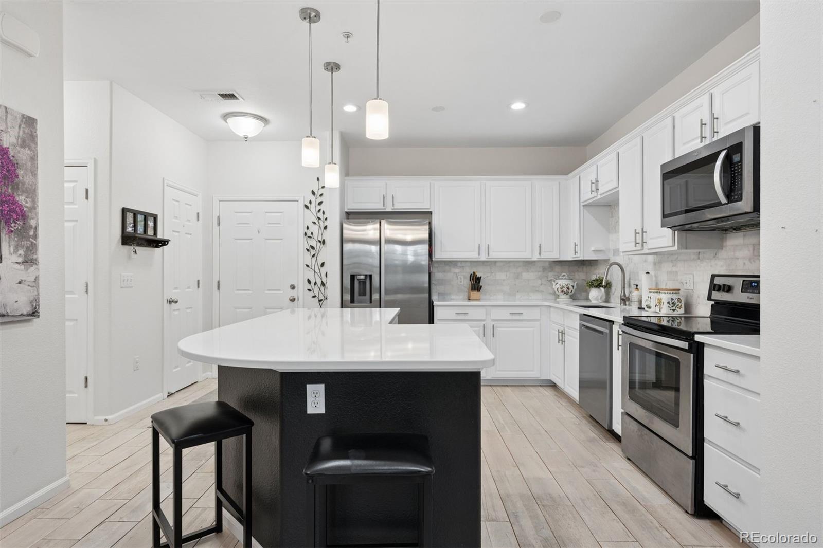 MLS Image #2 for 9633 e 5th avenue,denver, Colorado