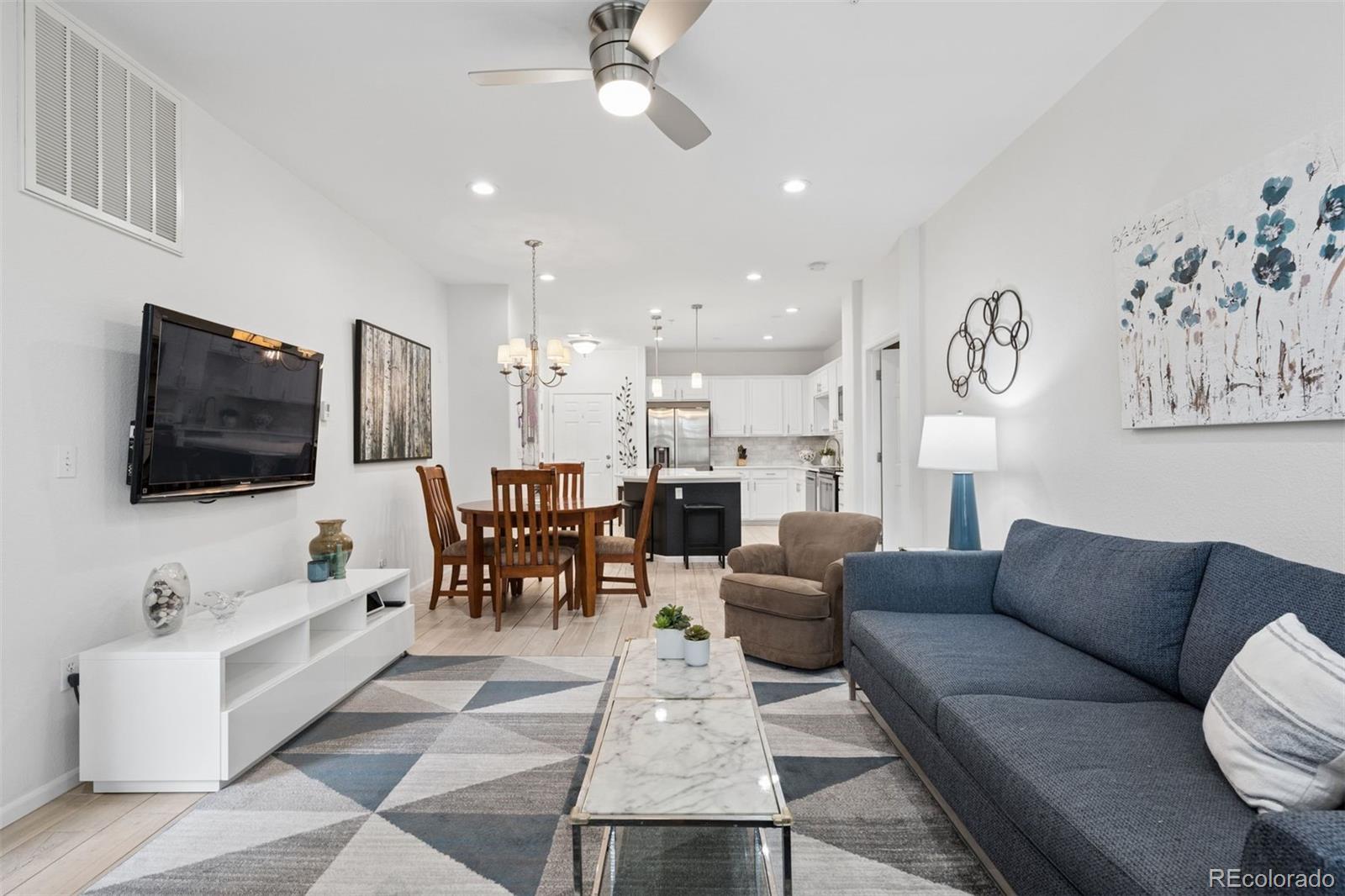 MLS Image #7 for 9633 e 5th avenue,denver, Colorado