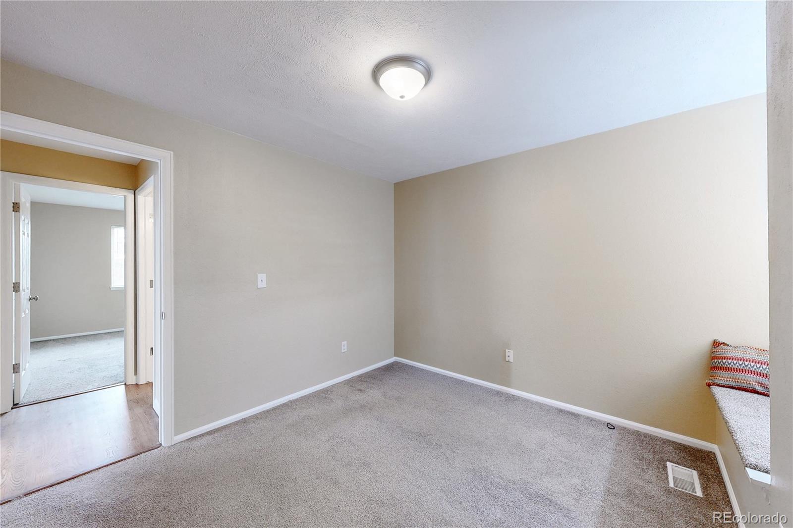 MLS Image #15 for 5047 e 112th court,thornton, Colorado