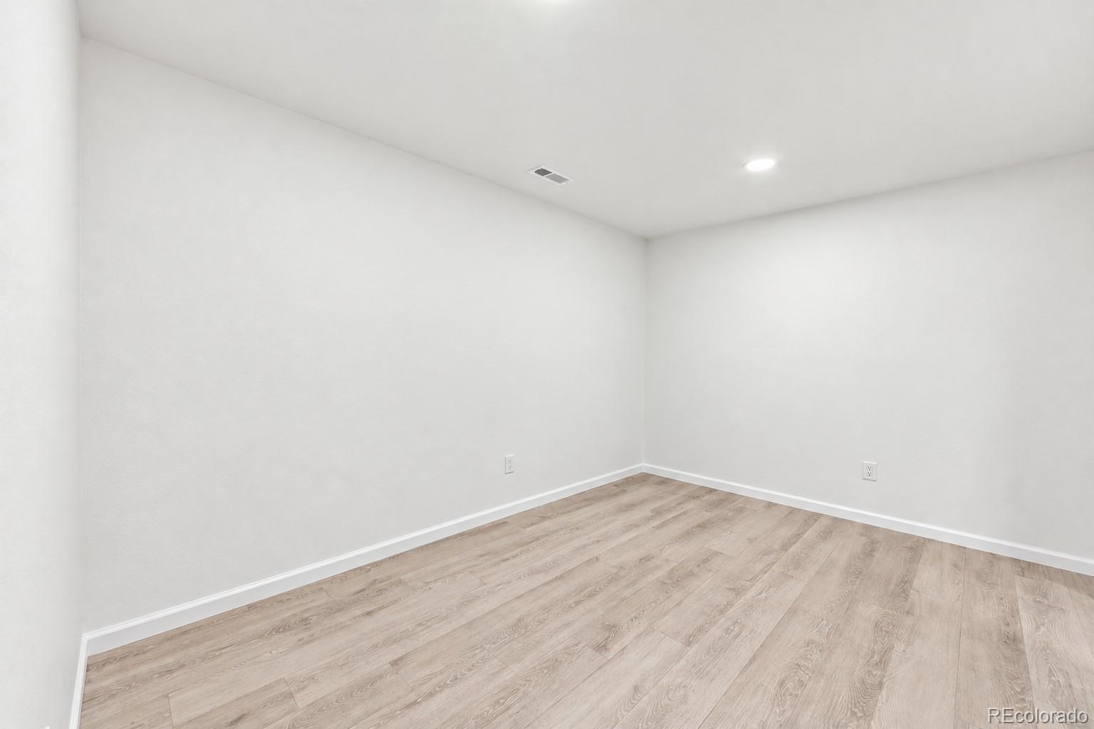 MLS Image #21 for 2552  blazak loop,colorado springs, Colorado