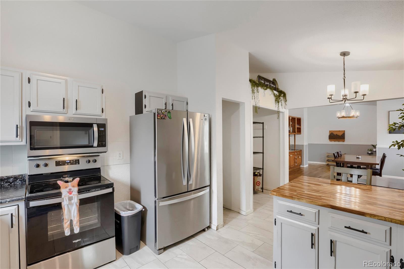 MLS Image #3 for 1107  sable boulevard,aurora, Colorado
