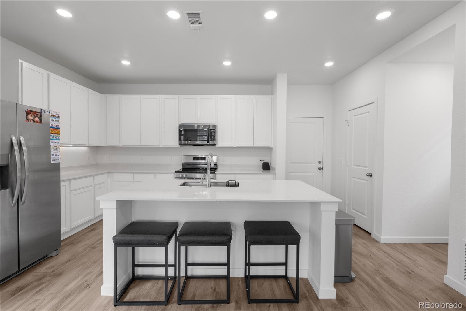 MLS Image #8 for 745  aspen avenue,bennett, Colorado