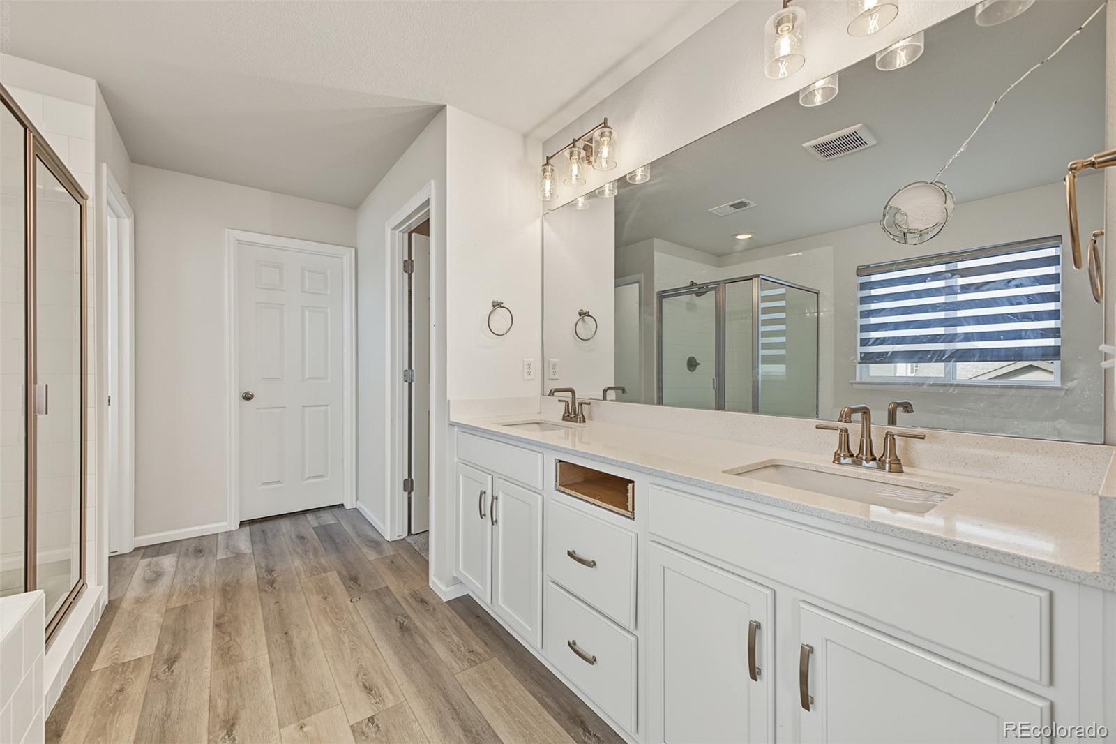 MLS Image #13 for 9734  ceylon street,commerce city, Colorado