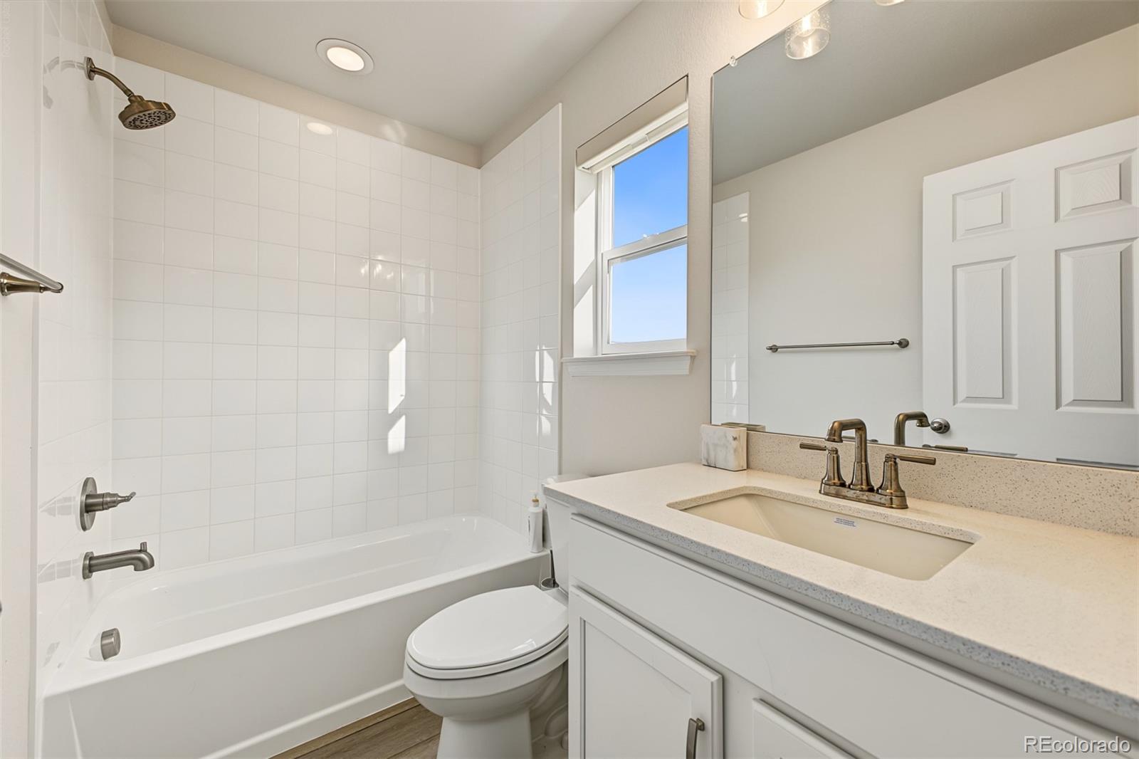 MLS Image #19 for 9734  ceylon street,commerce city, Colorado