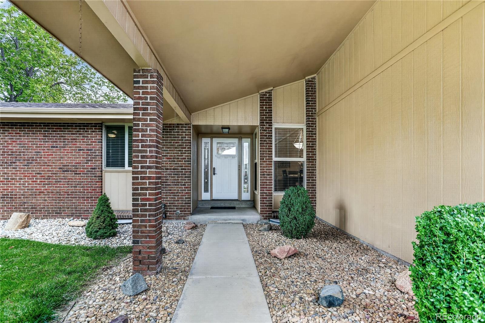 MLS Image #2 for 1843 s pierson court,lakewood, Colorado