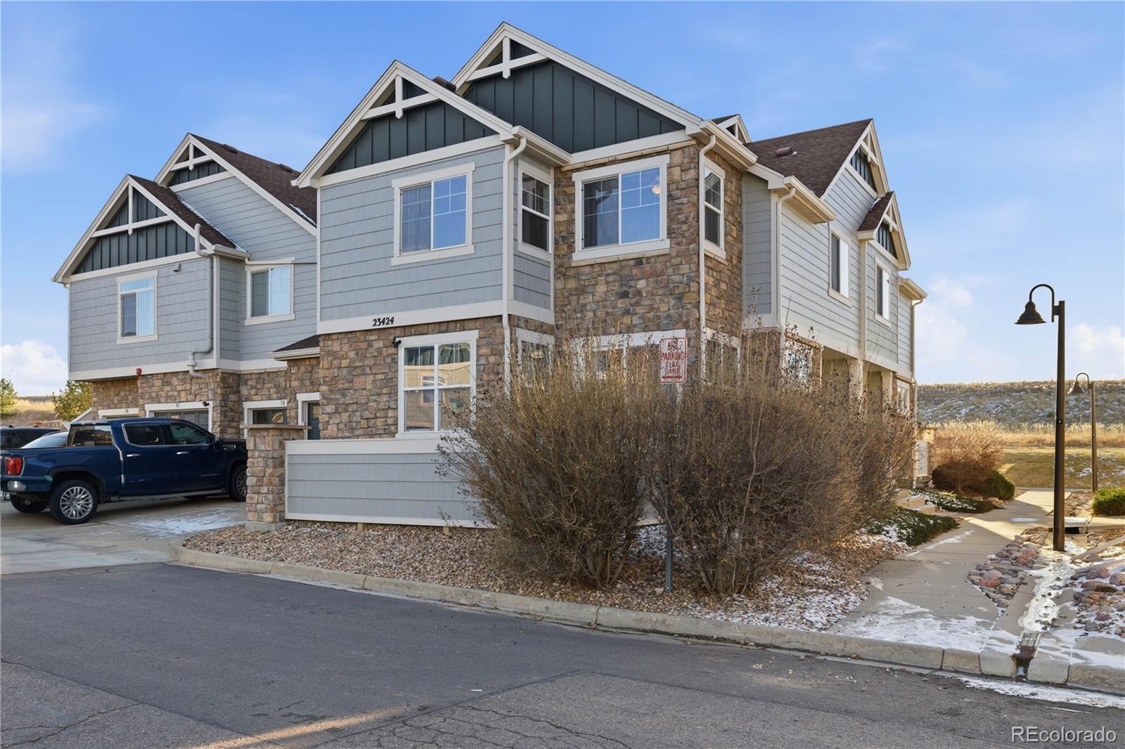 MLS Image #2 for 23424 e dorado place,aurora, Colorado