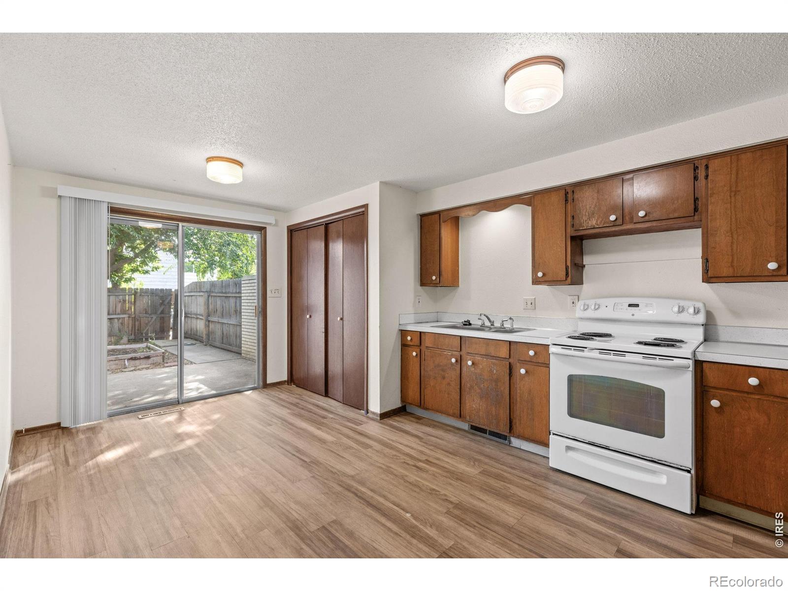 MLS Image #9 for 1936-1938  kimbark street,longmont, Colorado