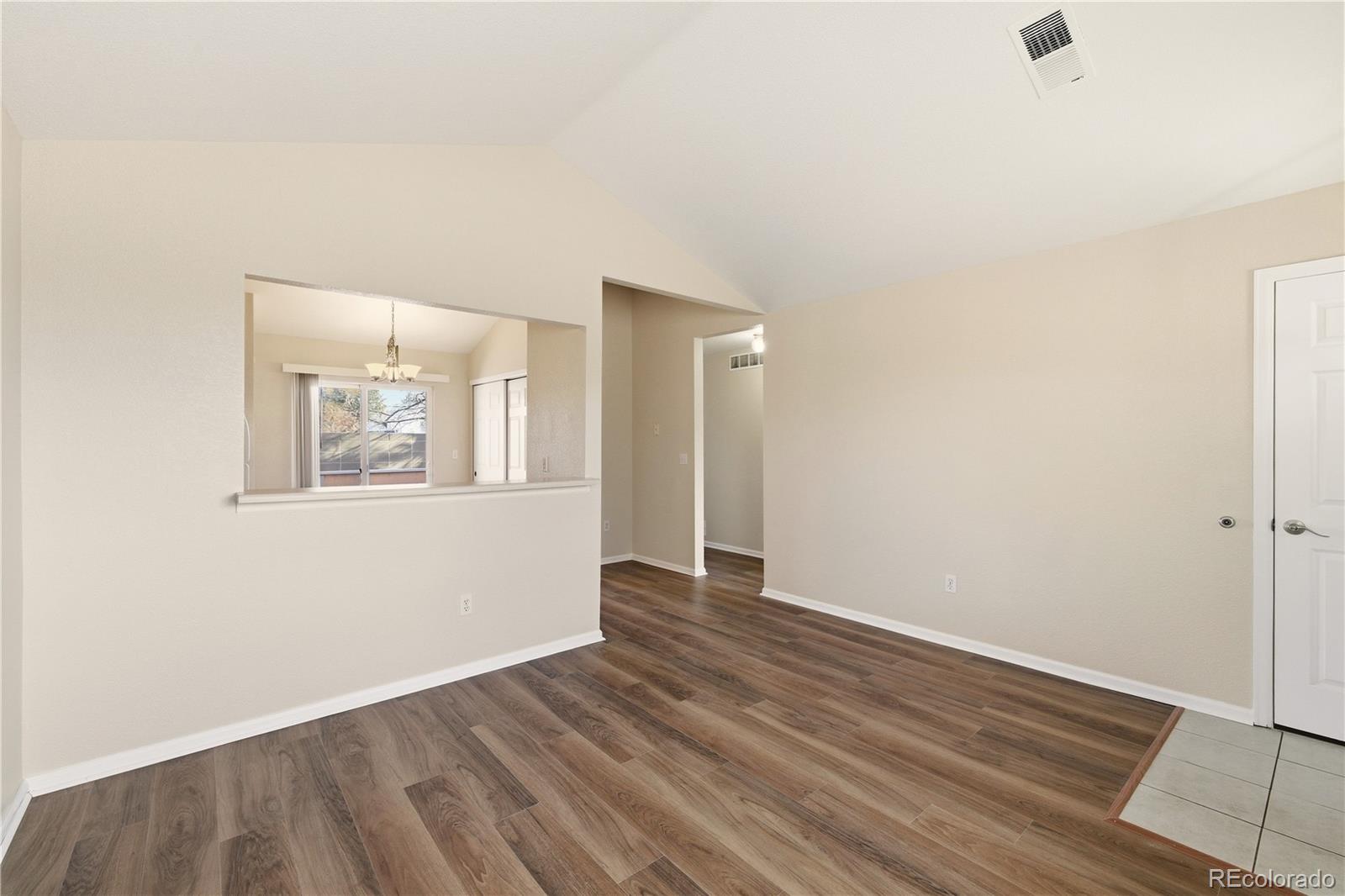 MLS Image #3 for 1748  eagle street a,aurora, Colorado