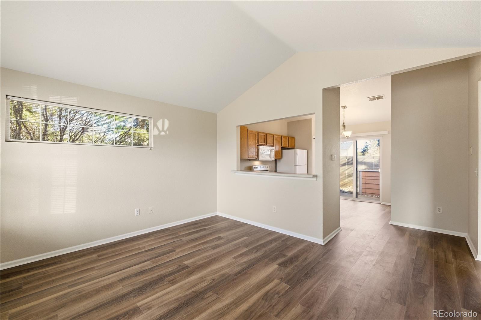 MLS Image #4 for 1748  eagle street a,aurora, Colorado